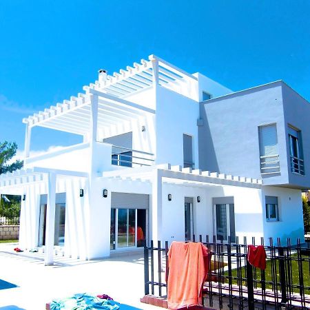 Luxury Villa With Amazing View, Çeşme Exterior photo